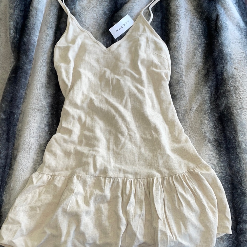LINEN DRESS